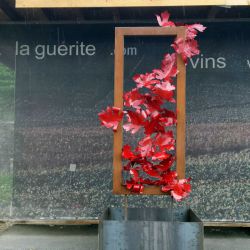 Sculpture Valais - 3e Âge de Fer - Catégorie : Exposition - Titre : La Guérite - Feuilles de vigne